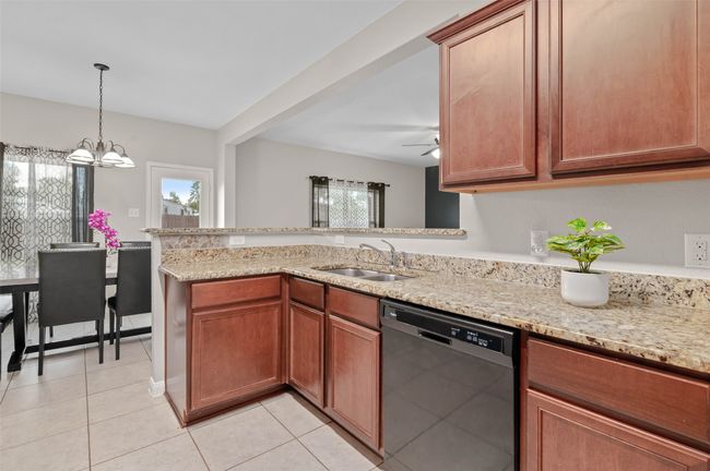 329 Cedar Creek Dr, House other with 4 bedrooms, 3 bathrooms and null parking in Princeton TX | Image 4