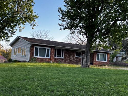 24461 Scenic Valley Dr, Cassville, MO, 65625-9043 | Card Image