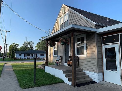 515 Cherry St, North Judson, IN, 46366 | Card Image