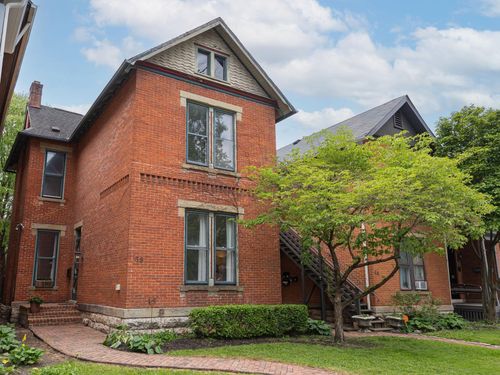 39 Clark Pl, Columbus, OH, 43201-2462 | Card Image