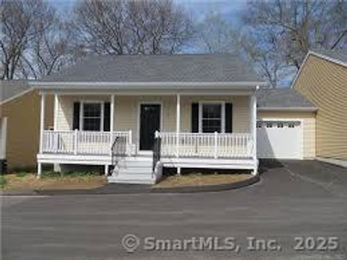 4 Grove St, Moodus, CT, 06469-1196 | Card Image