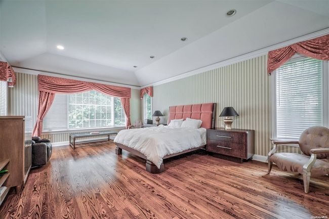 27 Cherrywood Ln, House other with 4 bedrooms, 4 bathrooms and null parking in Manhasset NY | Image 19
