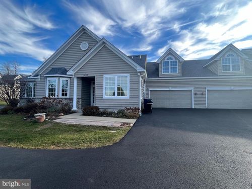 438-27-1607 Hulnick Rd, COATESVILLE, PA, 19320-2085 | Card Image