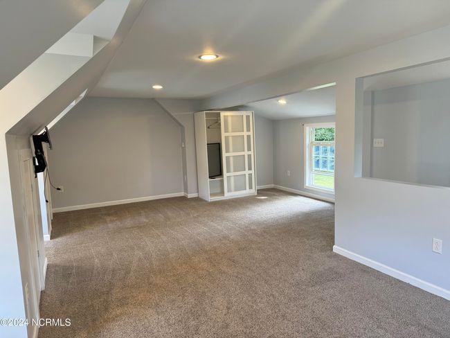 403 Main St, House other with 3 bedrooms, 3 bathrooms and null parking in Bayboro NC | Image 21