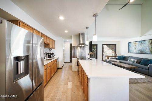 534-963 Lions Ridge Loop, Vail, CO, 81657-4453 | Card Image