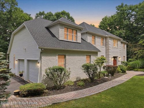 498 Twinbrook Rd, Bear Creek Township, PA, 18702-8407 | Card Image