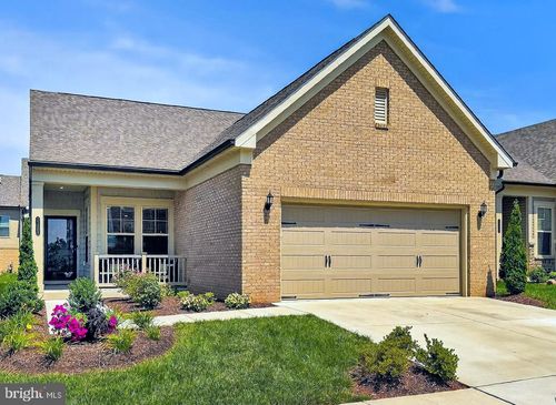21899 Hawksbill High Cir, STERLING, VA, 20164-9349 | Card Image