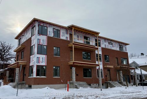 c-2 Iona Street, Tunneys Pasture and Ottawa West, ON, K1Y0V1 | Card Image