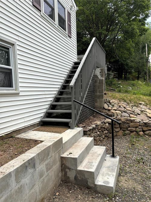 11 Overlook Rd, Woodbourne, NY, 12788-5668 | Card Image