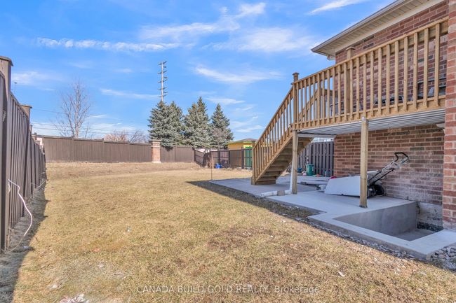53 Bottomwood St, House attached with 3 bedrooms, 3 bathrooms and 3 parking in Brampton ON | Image 36