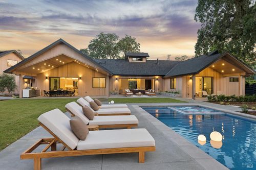 540 Denmark Street, Sonoma, CA, 95476 | Card Image