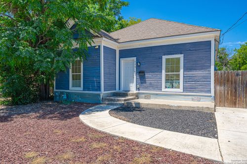 535 Denver Blvd, San Antonio, TX, 78210-2136 | Card Image