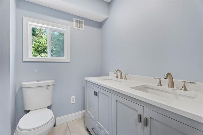 2158 Huckleberry Ln, House other with 5 bedrooms, 4 bathrooms and null parking in Lithia Springs GA | Image 12