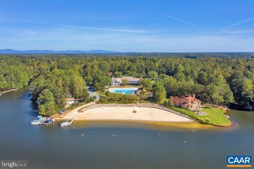 364 Jefferson Dr, PALMYRA, VA, 22963-2704 | Card Image