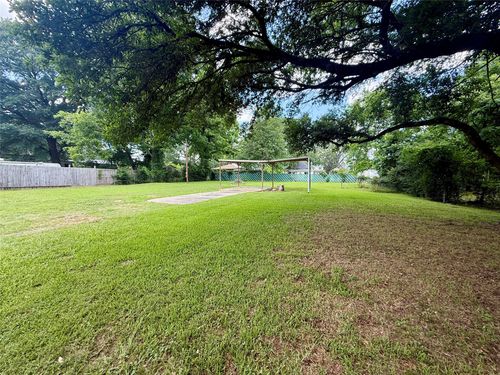206 Mooring St, Mooringsport, LA, 71060-8758 | Card Image