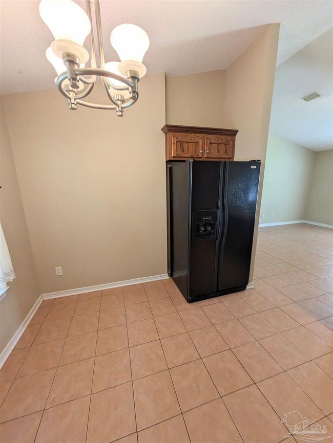 4920 Mayo Cir, House other with 3 bedrooms, 2 bathrooms and 1 parking in Pace FL | Image 13