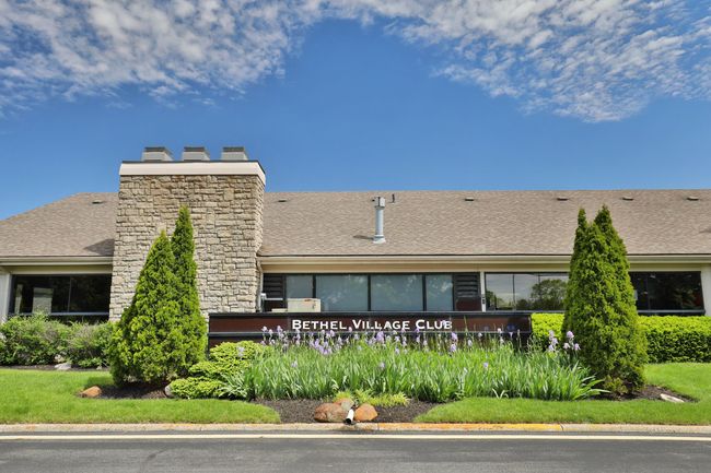 105B - 5344 Ambrosia Ave, Condo with 2 bedrooms, 3 bathrooms and null parking in Columbus OH | Image 39