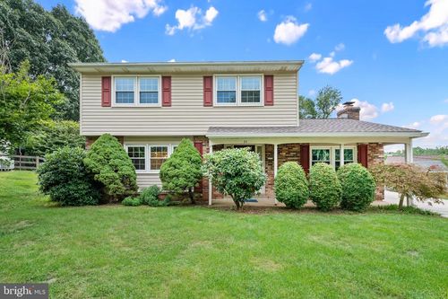 31 Boyds Valley Dr, NEWARK, DE, 19711-4821 | Card Image