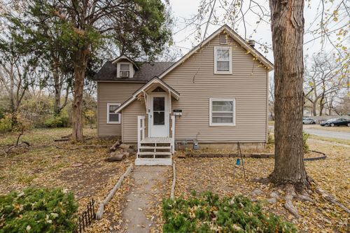 300 N Park Ave, Valley Center, KS, 67147-2557 | Card Image