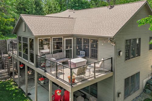 S9194 Dam Heights Road, Prairie Du Sac, WI, 53578 | Card Image