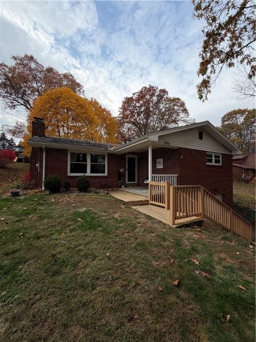 141 Medical Center Rd, Chicora, PA, 16025-2611 | Card Image