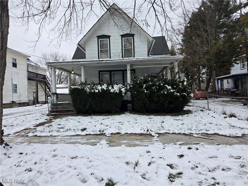 241 7th St, Elyria, OH, 44035-5810 | Card Image