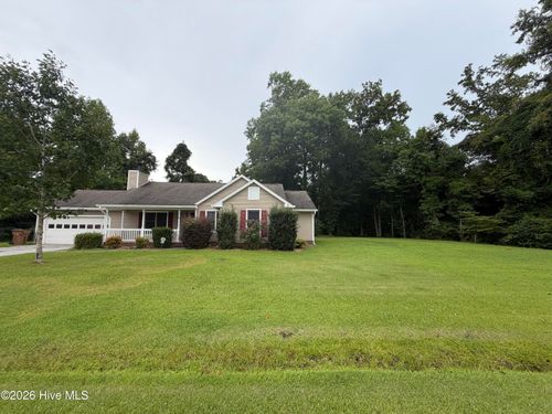 717 Mallard Dr, Jacksonville, NC, 28540-9636 | Card Image
