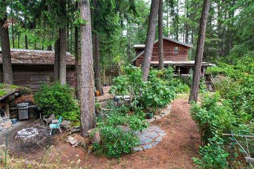 620 Gallagher Way, Gabriola Island, BC, V0R1X3 | Card Image