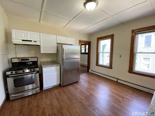 2-22-24 Kimball Dr, New Britain, CT, 06051-3337 | Card Image