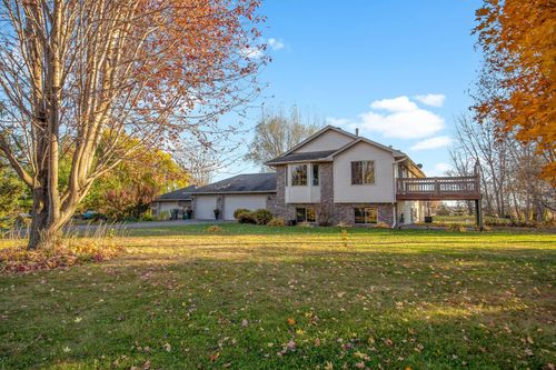 13561 279th St, Lindstrom, MN, 55045-8098 | Card Image