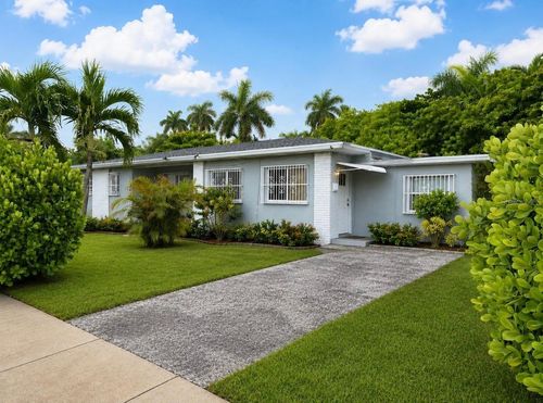 8230 N Bayshore Drive, Miami, FL, 33138 | Card Image
