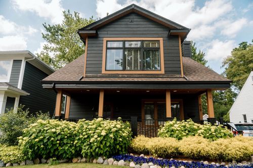 619 E Farnum Ave, Royal Oak, MI, 48067-1976 | Card Image