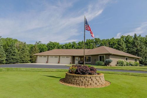 3807 N Eagle Rd, Willmar, MN, 56201-9171 | Card Image