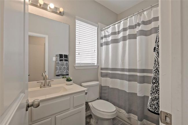 21231 Flowering Crape Myrtle Dr, House other with 3 bedrooms, 2 bathrooms and 2 parking in Porter TX | Image 5