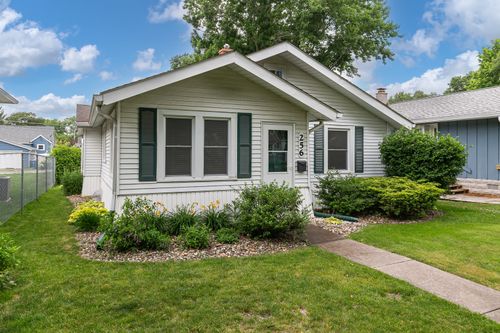 256 7th Street, Silvis, IL, 61282 | Card Image