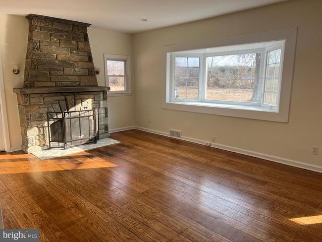 231 S Route 73, House other with 5 bedrooms, 2 bathrooms and null parking in HAMMONTON NJ | Image 5