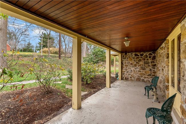 2013 Murdstone Rd, House other with 4 bedrooms, 5 bathrooms and 2 parking in Upper St. Clair PA | Image 37