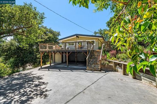 3241 Judith Ln, Lafayette, CA, 94549 | Card Image