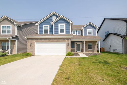 7062 English Oak Dr, Mccordsville, IN, 46055-0088 | Card Image
