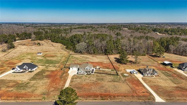 117 Lake Point Dr, House other with 4 bedrooms, 4 bathrooms and 5 parking in Williamson GA | Image 57