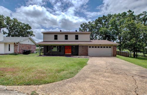 4 Flagstone Pl, Sherwood, AR, 72120-3220 | Card Image