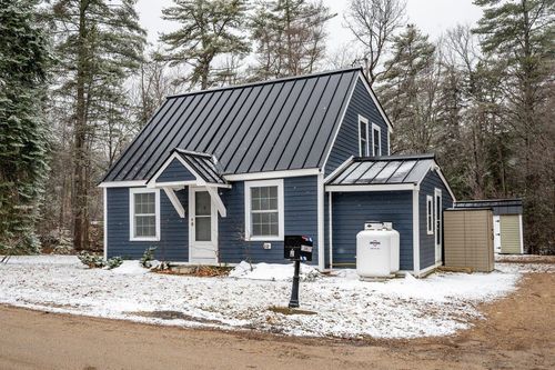 2 Old Town Rd, Center Tuftonboro, NH, 03816-5550 | Card Image
