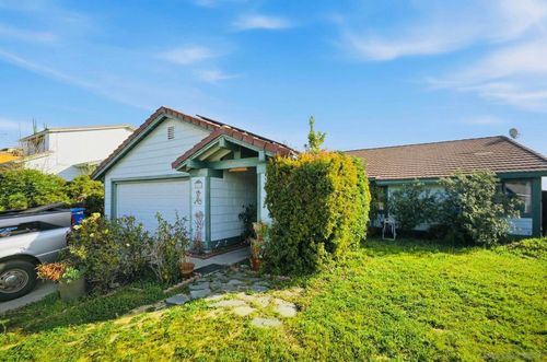 41614 Zinfandel Ave, Temecula, CA, 92591-4904 | Card Image