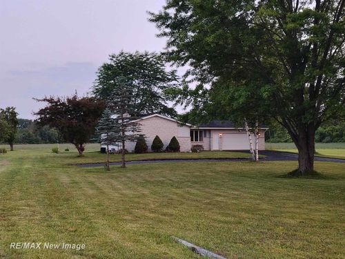 2209 Conrad Rd, Standish, MI, 48658-9136 | Card Image