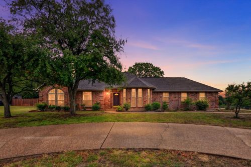137 Tamarron Dr, Lakeside, TX, 76135-5201 | Card Image