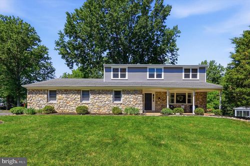 1324 University Dr, YARDLEY, PA, 19067-2829 | Card Image