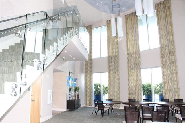 APT-3606 - 185 Sw 7 Th St, Condo with 0 bedrooms, 1 bathrooms and null parking in Miami FL | Image 17