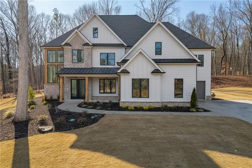 100 Gleneagles Way, Pendergrass, GA, 30567-2284 | Card Image