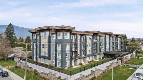 112-9450 Robson St, Chilliwack, BC, V2P0L7 | Card Image