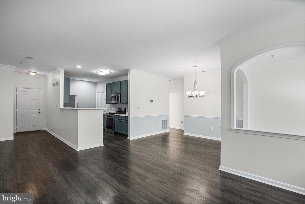 Residential in OWINGS MILLS 5